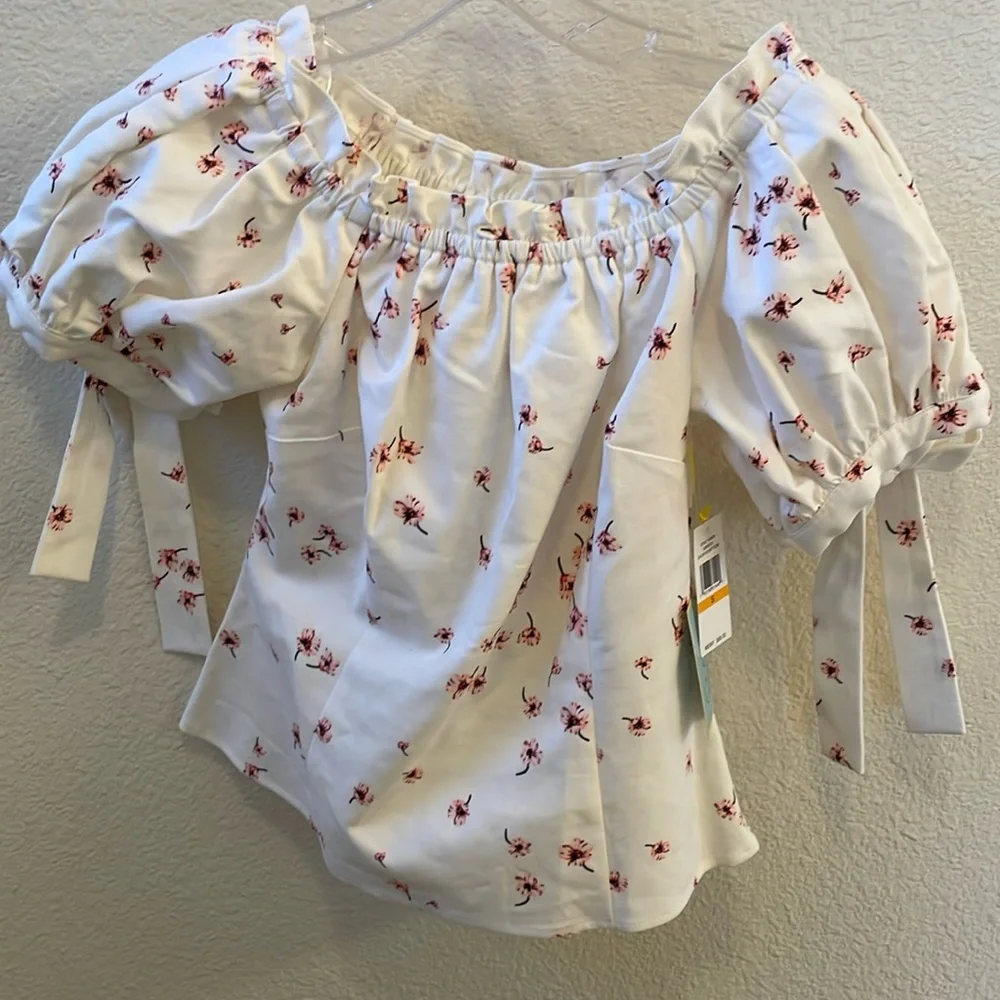 CeCe Blouse - off shoulder size S - Picture 2 of 8